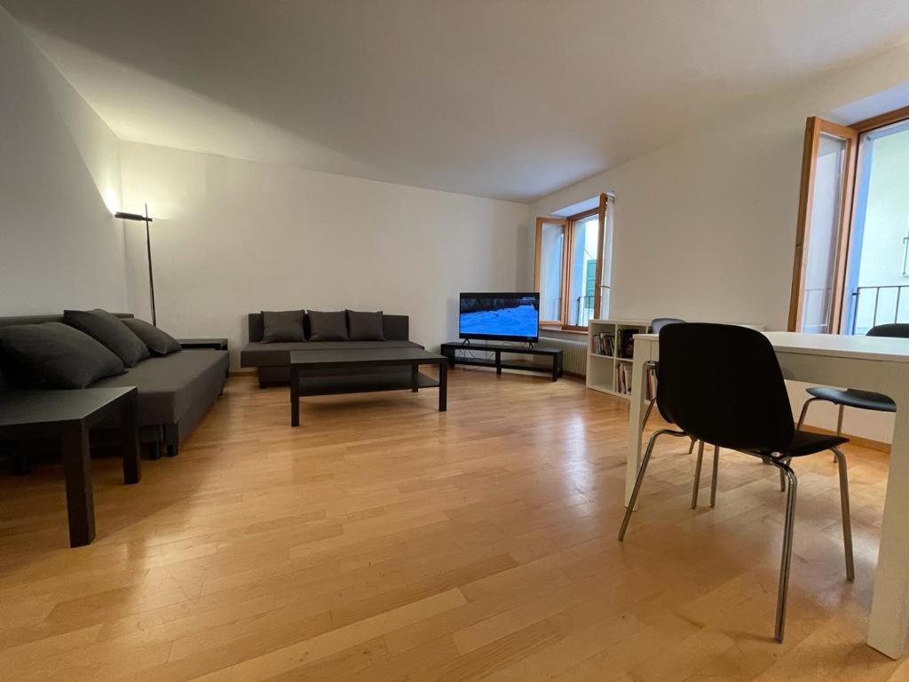 Cortazzis 6 Apartment อูดิเน ภายนอก รูปภาพ